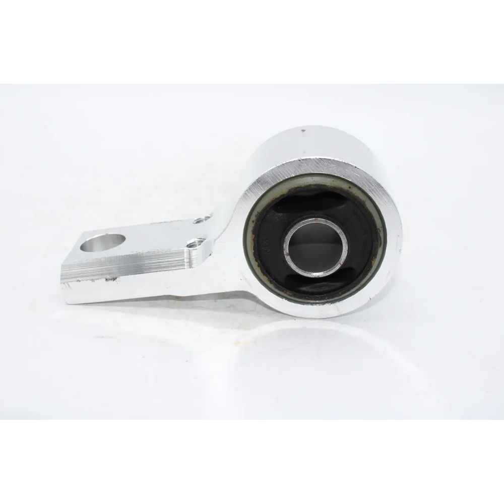BUJE DE HORQUILLA INFERIOR CON SOPORTE FORD FIESTA (BRASIL) 03-04 , IKON (INDU) 012-015